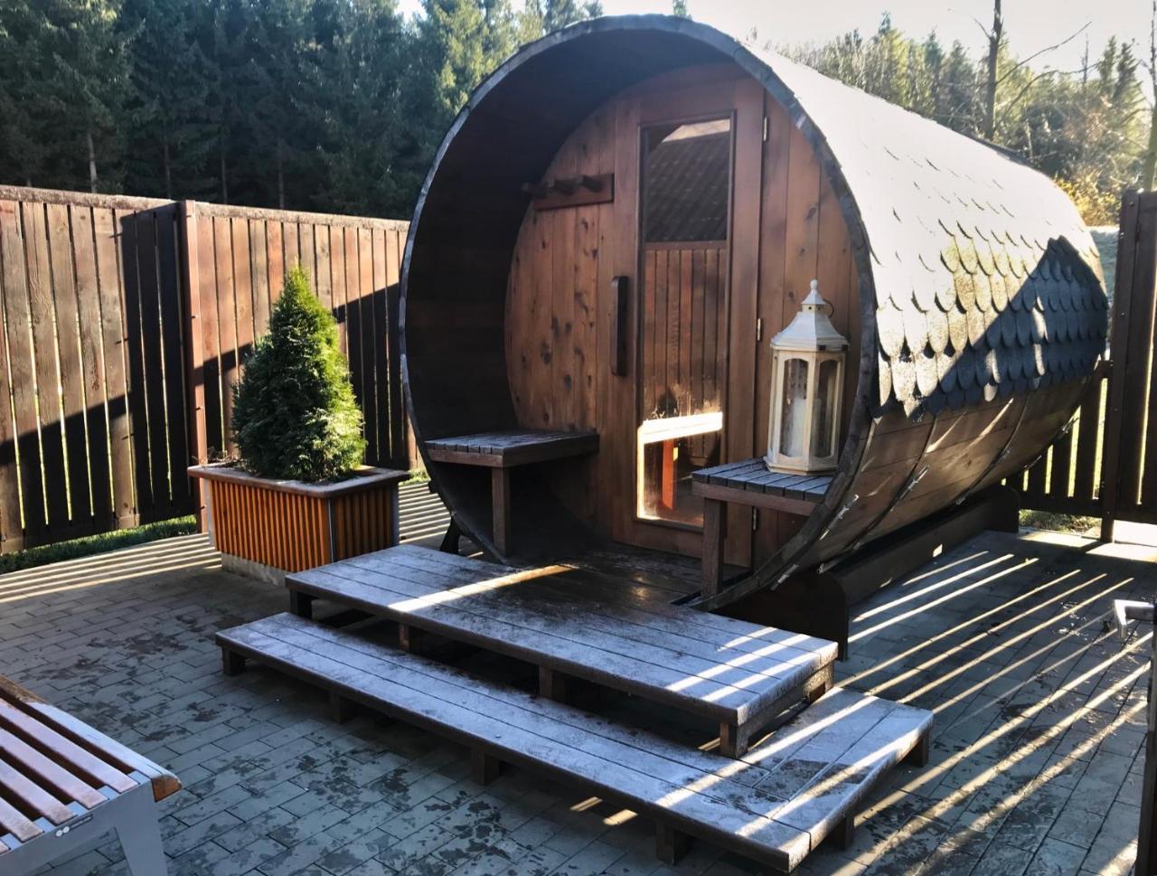 Hotel Na Dolině Frenštát pod Radhoštěm Buitenkant foto